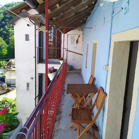 La Celestina 펜션 *